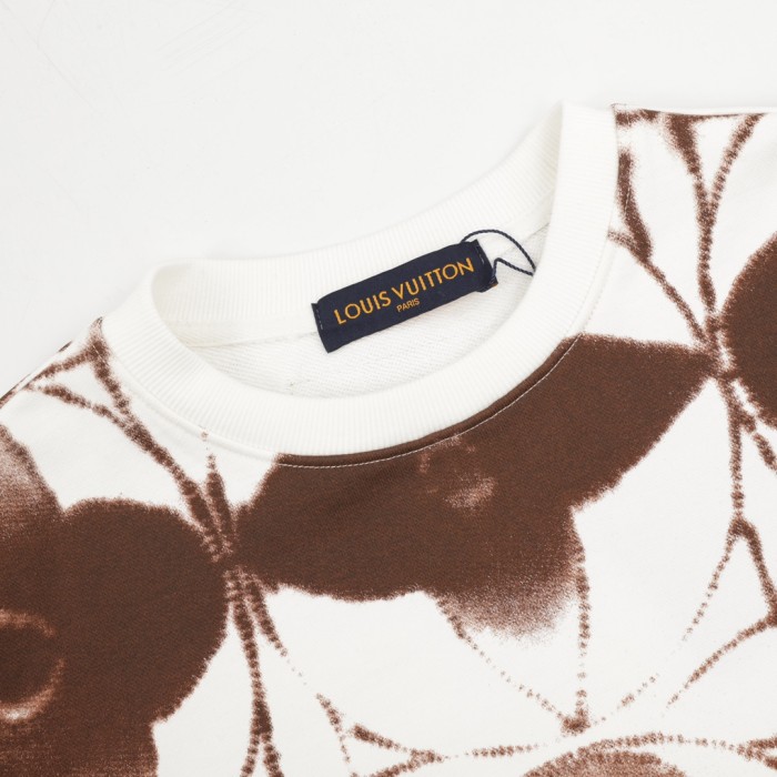 Clothes LOUIS VUITTON 883