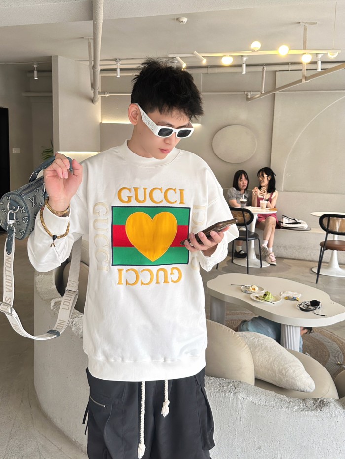 Clothes Gucci 536