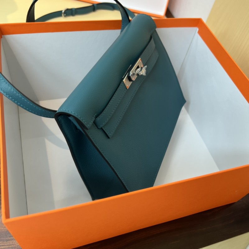 Handbags Hermes Kelly danse size:22 cm
