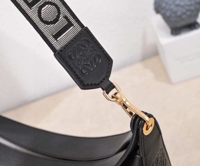 handbags LOEWE 8891# SIZE:29*27*8CM