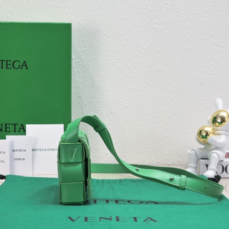 handbags Bottega Veneta 7587 size:19*5.5*12cm