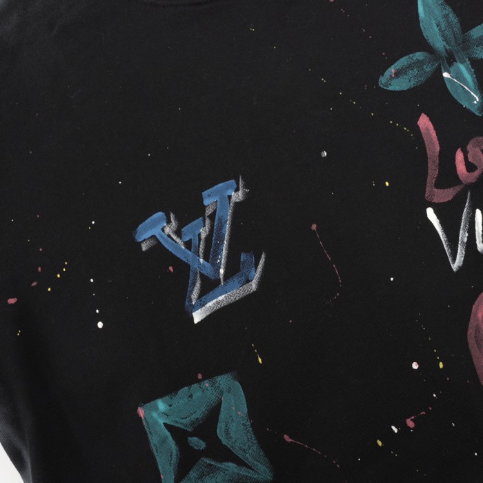 Clothes LOUIS VUITTON 880