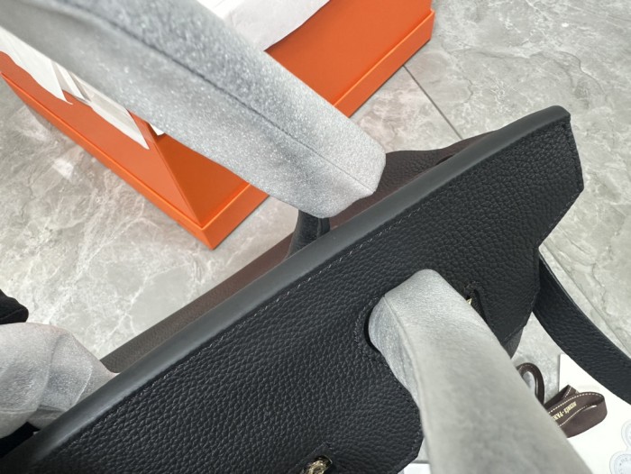 Handbags Hermes Lindy