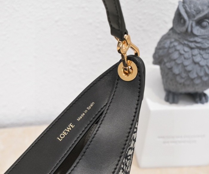 handbags LOEWE 8891# SIZE:29*27*8CM