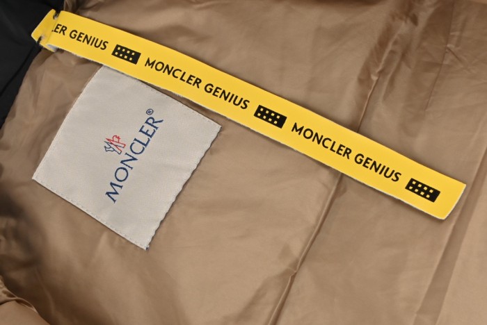 Clothes Moncler 42