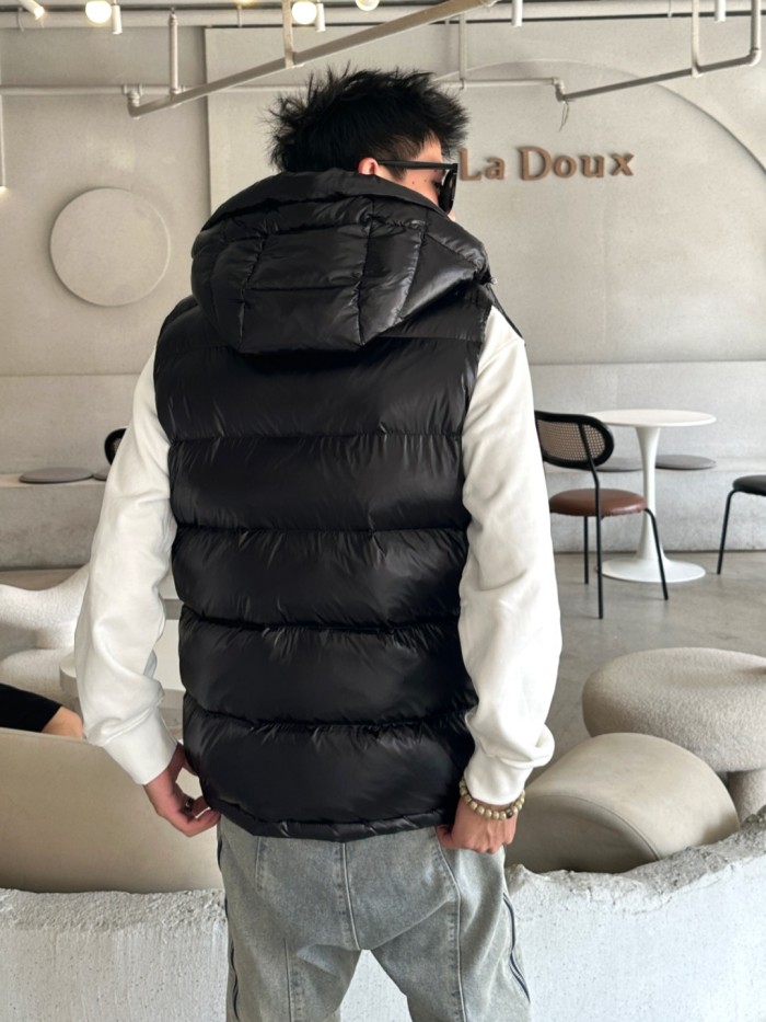 Clothes Moncler 47