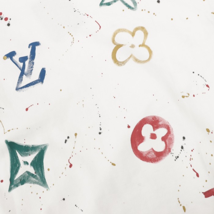 Clothes LOUIS VUITTON 881