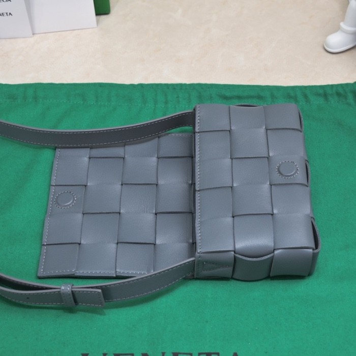 handbags Bottega Veneta 7587 size:19*5.5*12cm