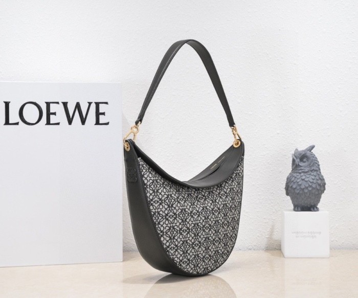 handbags LOEWE 8891# SIZE:29*27*8CM
