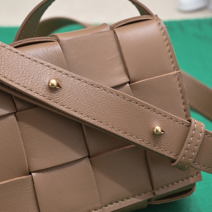 handbags Bottega Veneta 7587 size:19*5.5*12cm