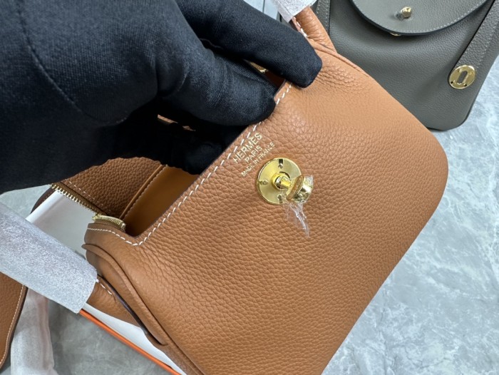 Handbags Hermes Lindy