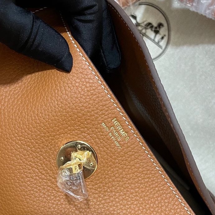 Handbags Hermes Lindy