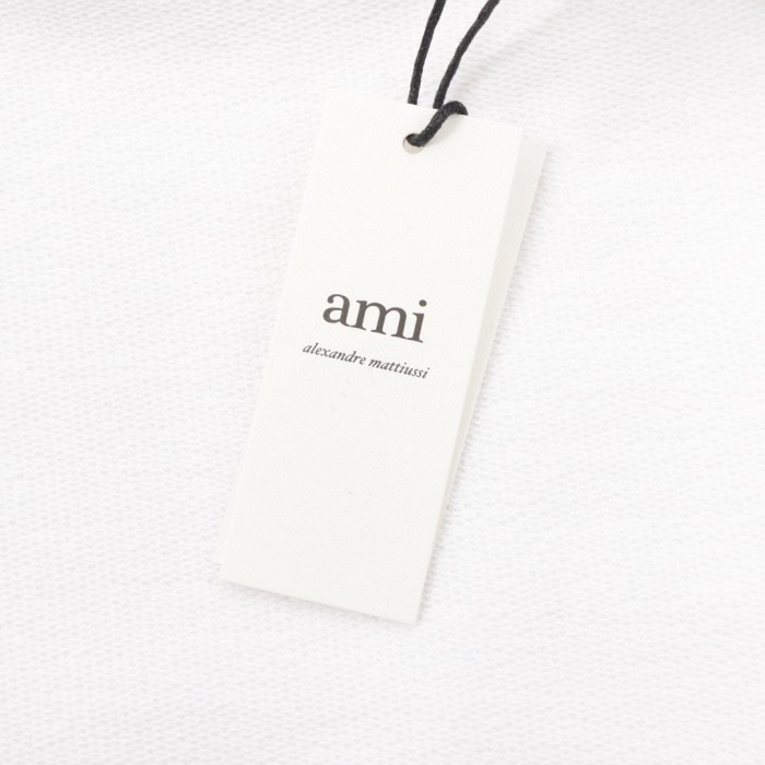 Clothes AMI 61