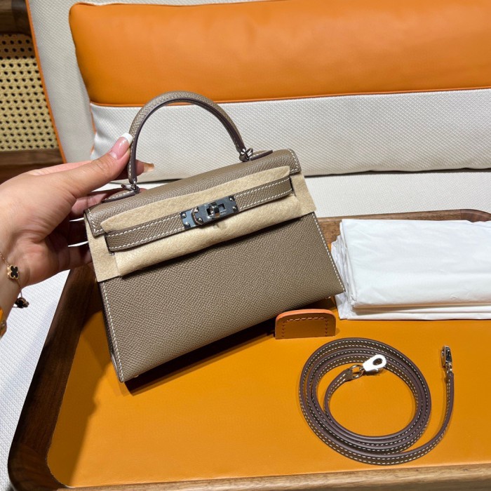 Handbags Hermes mini kelly size:19 cm
