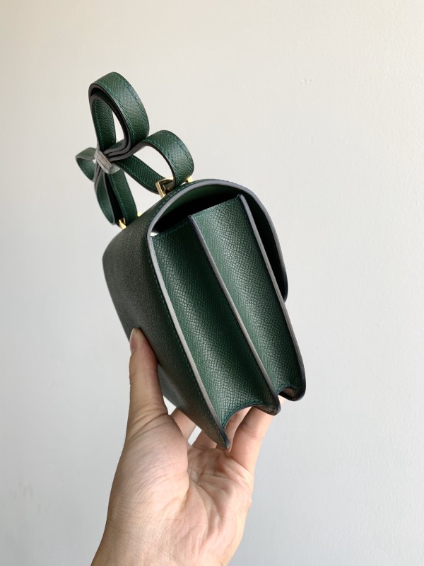 Handbags Hermes Constance size:19 cm