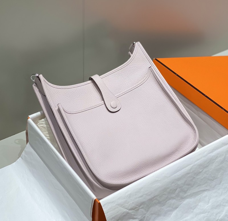 Handbags Hermes 𝑬𝒗𝒆𝒍𝒚𝒏𝒆 size:29cm