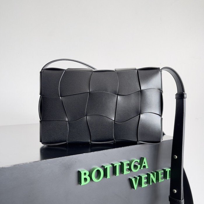 handbags Bottega Veneta 755161 size:23*15*6cm