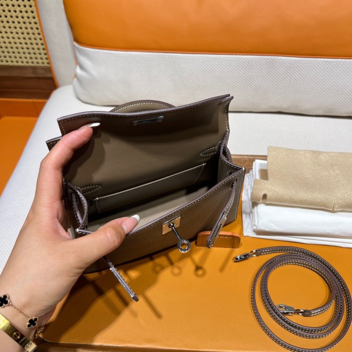 Handbags Hermes mini kelly size:19 cm