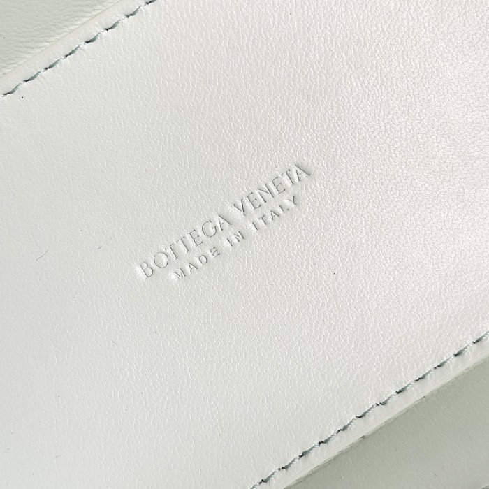 handbags Bottega Veneta 743551 size:18*12cm