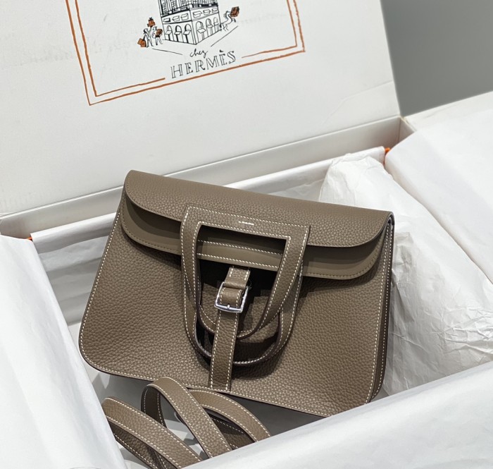Handbags Hermes 𝑯𝒂𝒍𝒛𝒂𝒏 size:25 cm