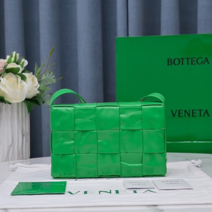 handbags Bottega Veneta 6687 size:23*15*5cm