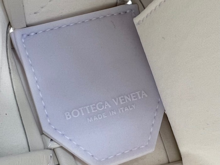 handbags Bottega Veneta 6687 size:23*15*5cm