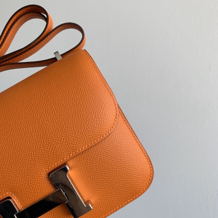 Handbags Hermes Constance size:19 cm