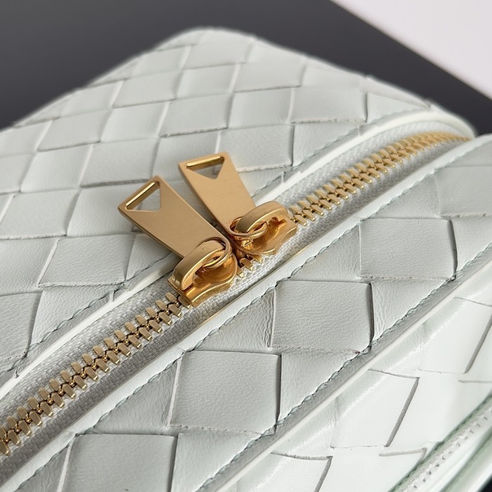 handbags Bottega Veneta 743551 size:18*12cm