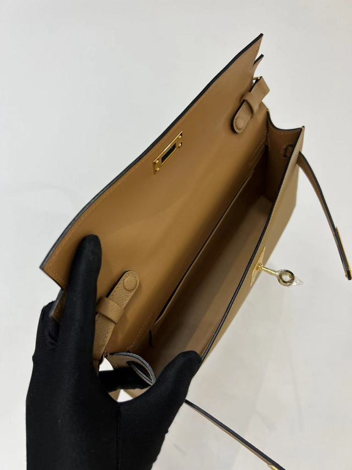 Handbags Hermes Kelly elan size:17/15/5 cm