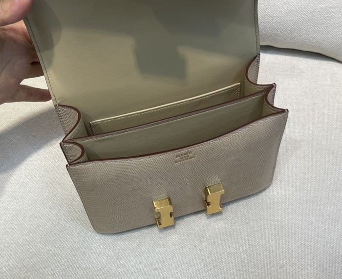 Handbags Hermes Constance size:18 cm