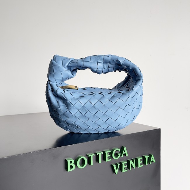 handbags Bottega Veneta The pouch size:22*12*7