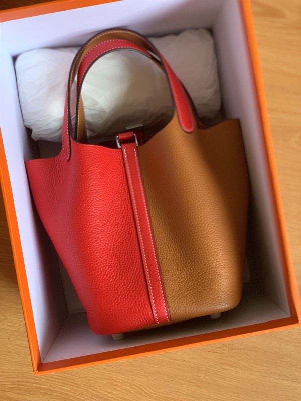 Handbags Hermes Picotin size:18 cm