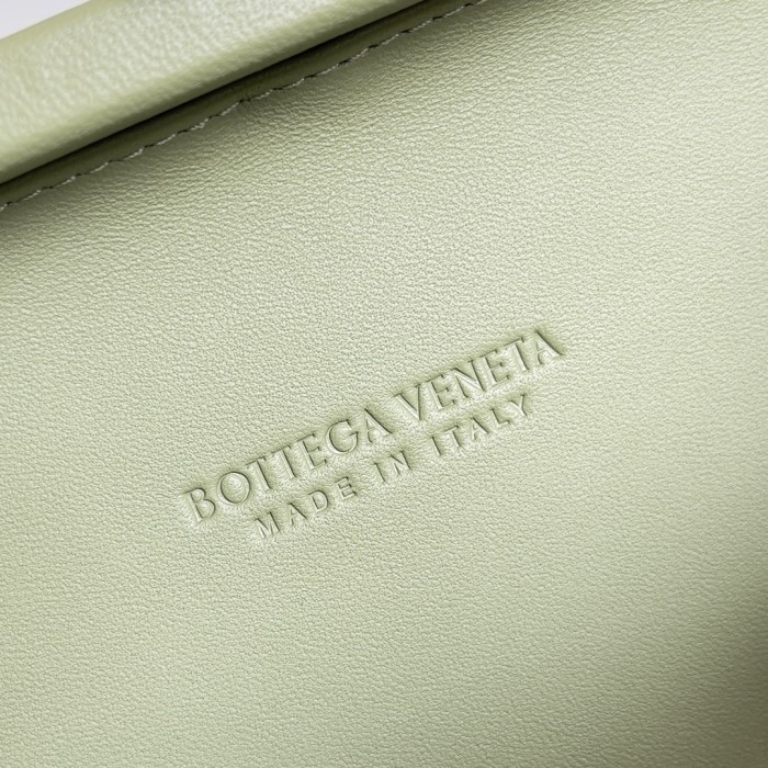 handbags Bottega Veneta 717622 size:20.5*6*12.5