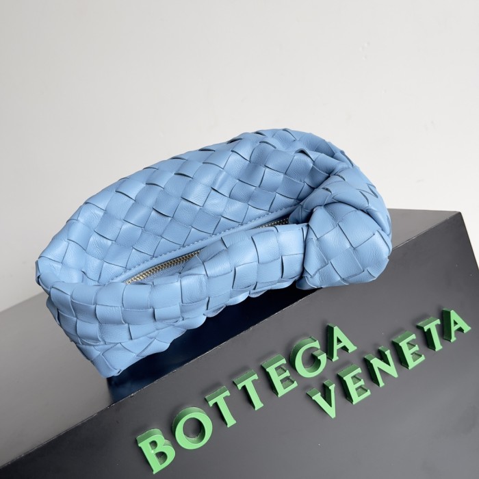 handbags Bottega Veneta The pouch size:22*12*7