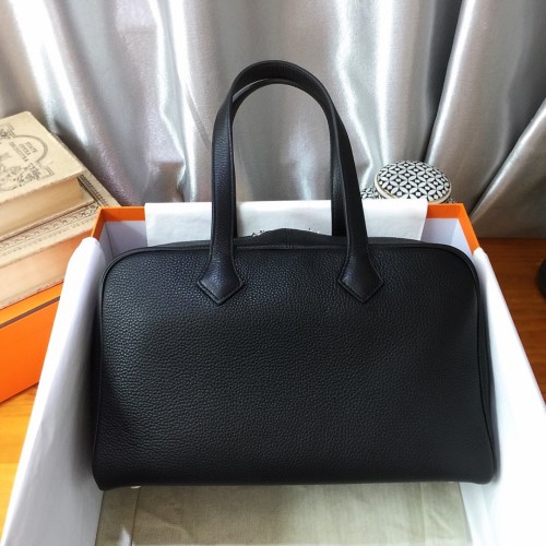 Handbags Hermes H Victoria