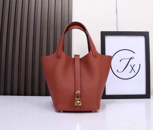 Handbags Hermes Picotin size:18/22 cm