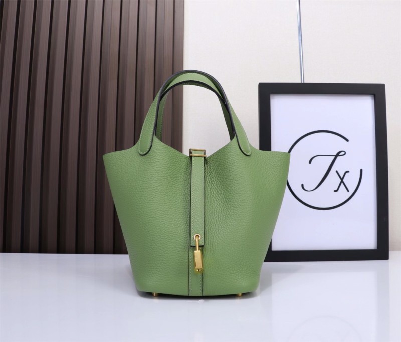 Handbags Hermes Picotin size:18/22 cm
