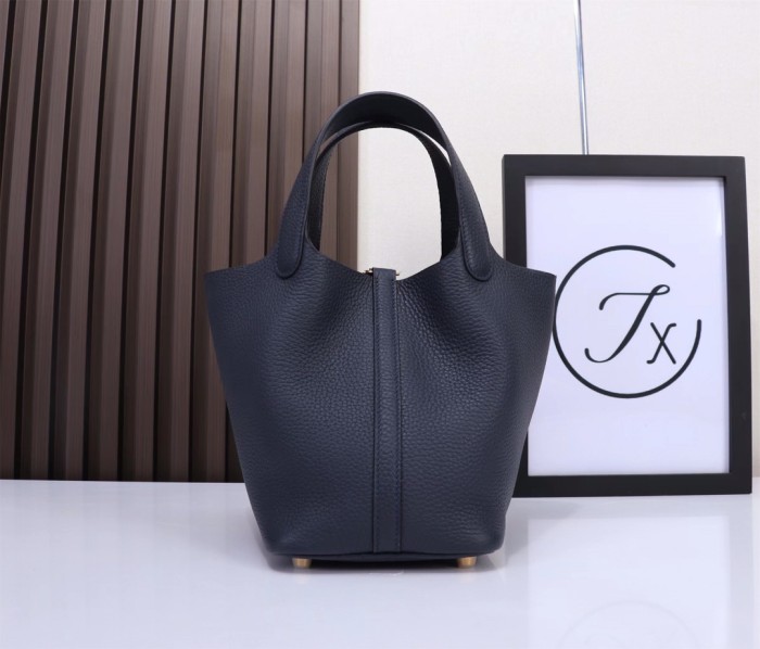 Handbags Hermes Picotin size:18/22 cm