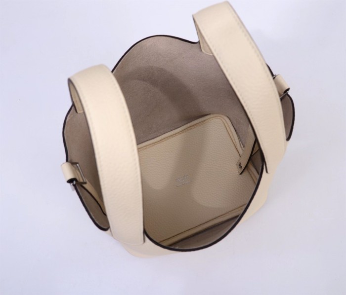 Handbags Hermes Picotin size:18/22 cm