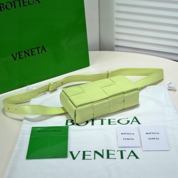 handbags Bottega Veneta 6815# size:17.5*9.5*5cm