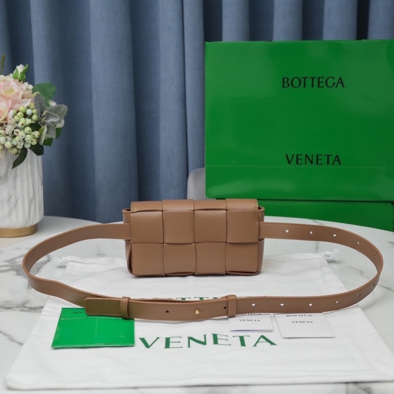 handbags Bottega Veneta 6815# size:17.5*9.5*5cm