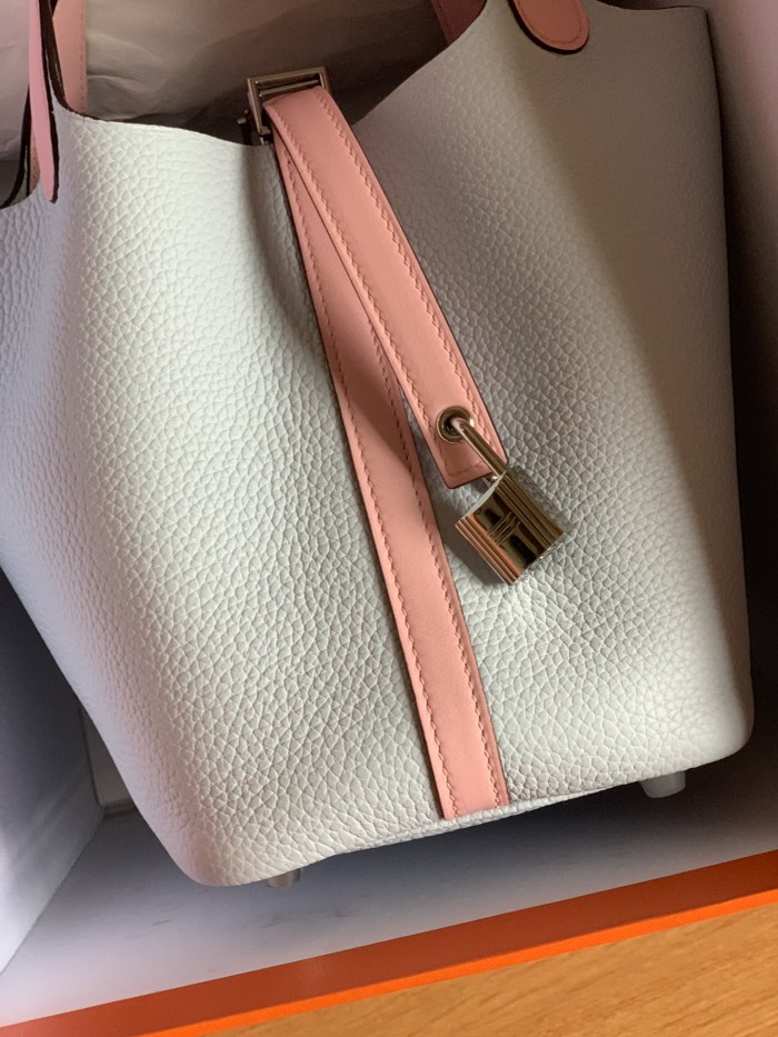 Handbags Hermes Picotin size:18 cm