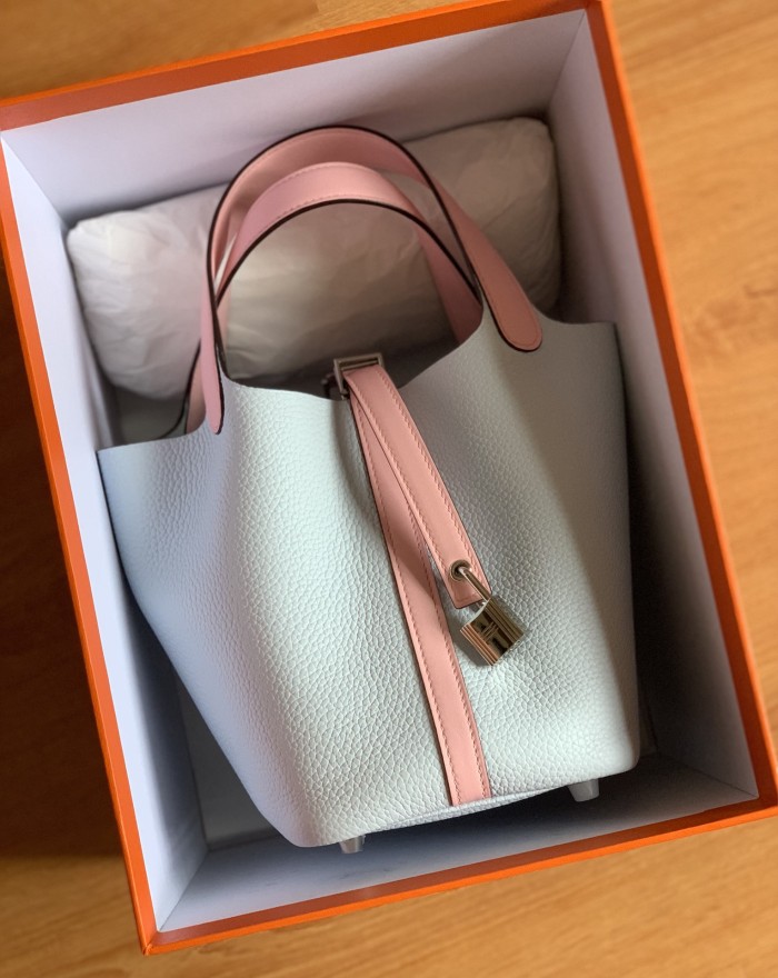 Handbags Hermes Picotin size:18 cm