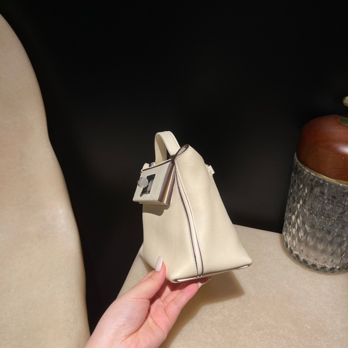 Handbags Hermes 2424mini