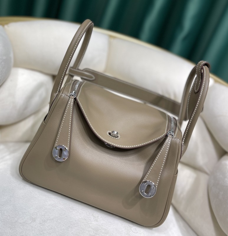 Handbags Hermes Lindy size:26 cm