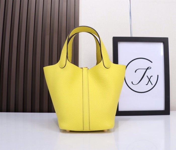 Handbags Hermes Picotin size:18/22 cm