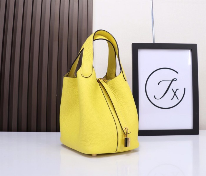 Handbags Hermes Picotin size:18/22 cm