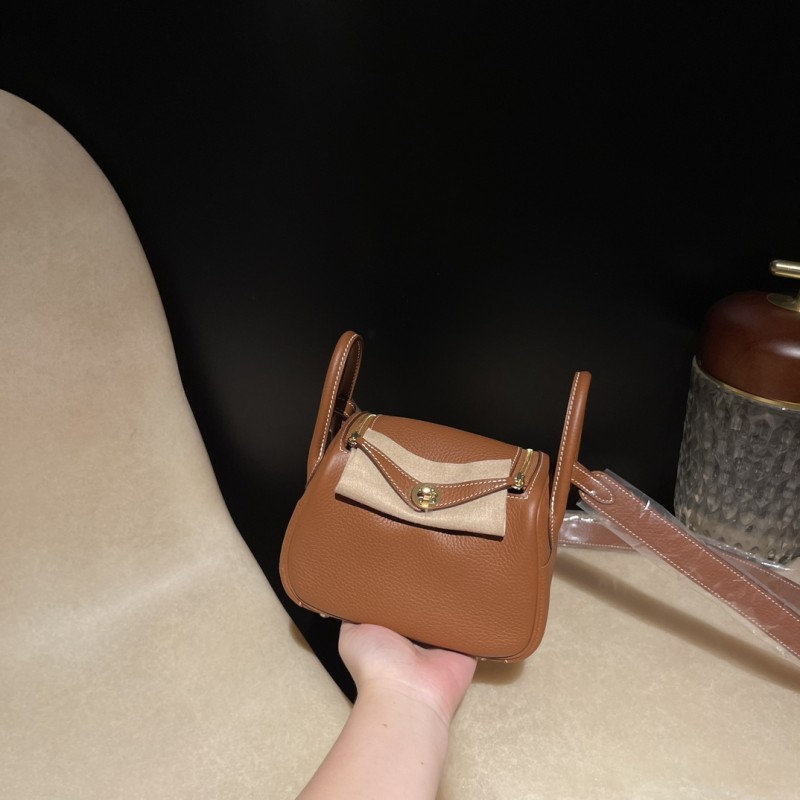 Handbags Hermes Mini Lindy size:18 cm