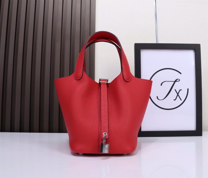 Handbags Hermes Picotin size:18/22 cm