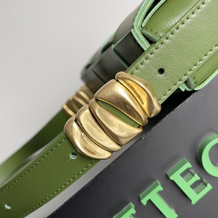 handbags Bottega Veneta 666870 size:23*15*5.5cm